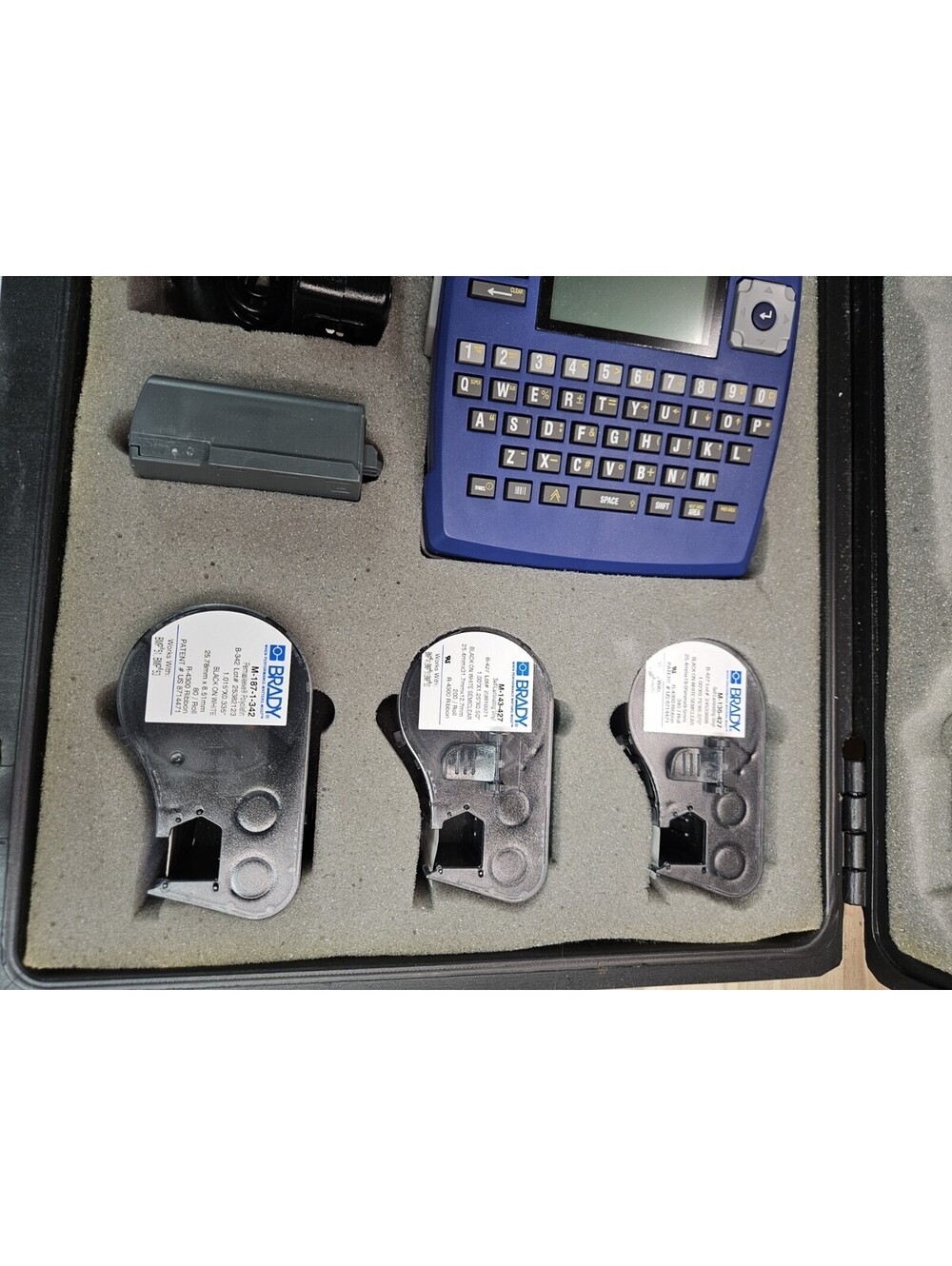 Brady BMP51 Portable Thermal Thermal Label Printer Industrial Bundle W/ Case